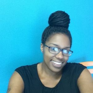 Meet your Posher, Monica